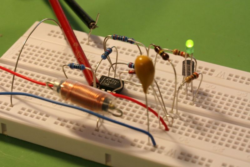 Datei:Analyzer Step-Up Steckbrett.jpg