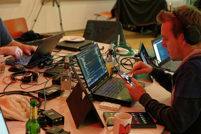 Datei:DMXC-Treffen 2022 Arbeiten 2.jpg