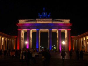 FoL BrandenburgerTor 1 2007.JPG